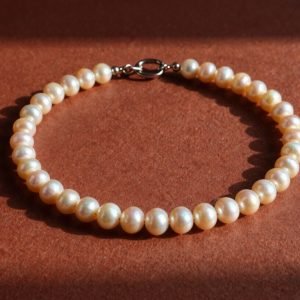 Avani Hand-Knotted Pearl Choker